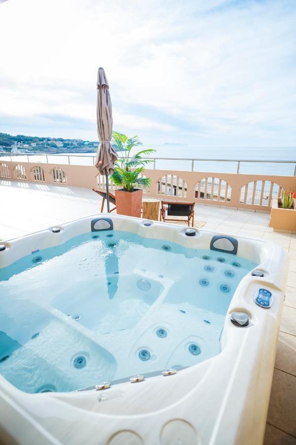Thea - Rooftop Seaview Jacuzzi Réthymnon Extérieur photo